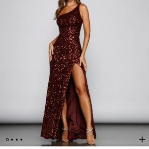 Windsor red sequin gown, size small